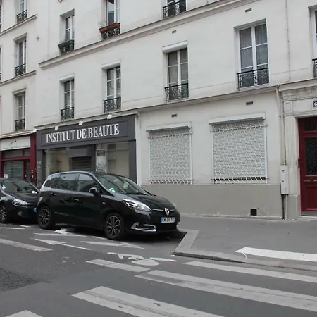 Studio Wattignies * Paris